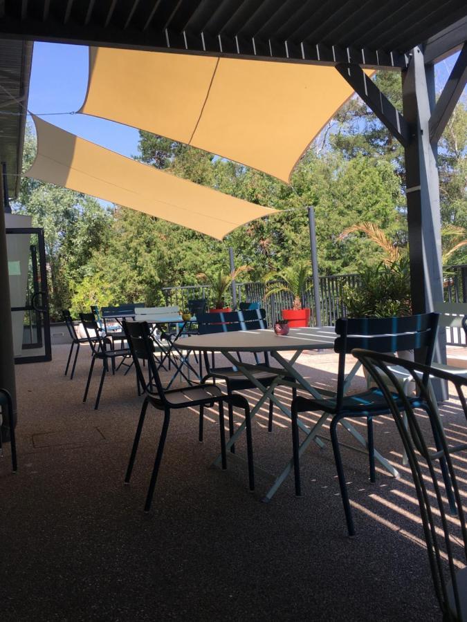 Hotel Logis Restaurant La Fontaine Mantry